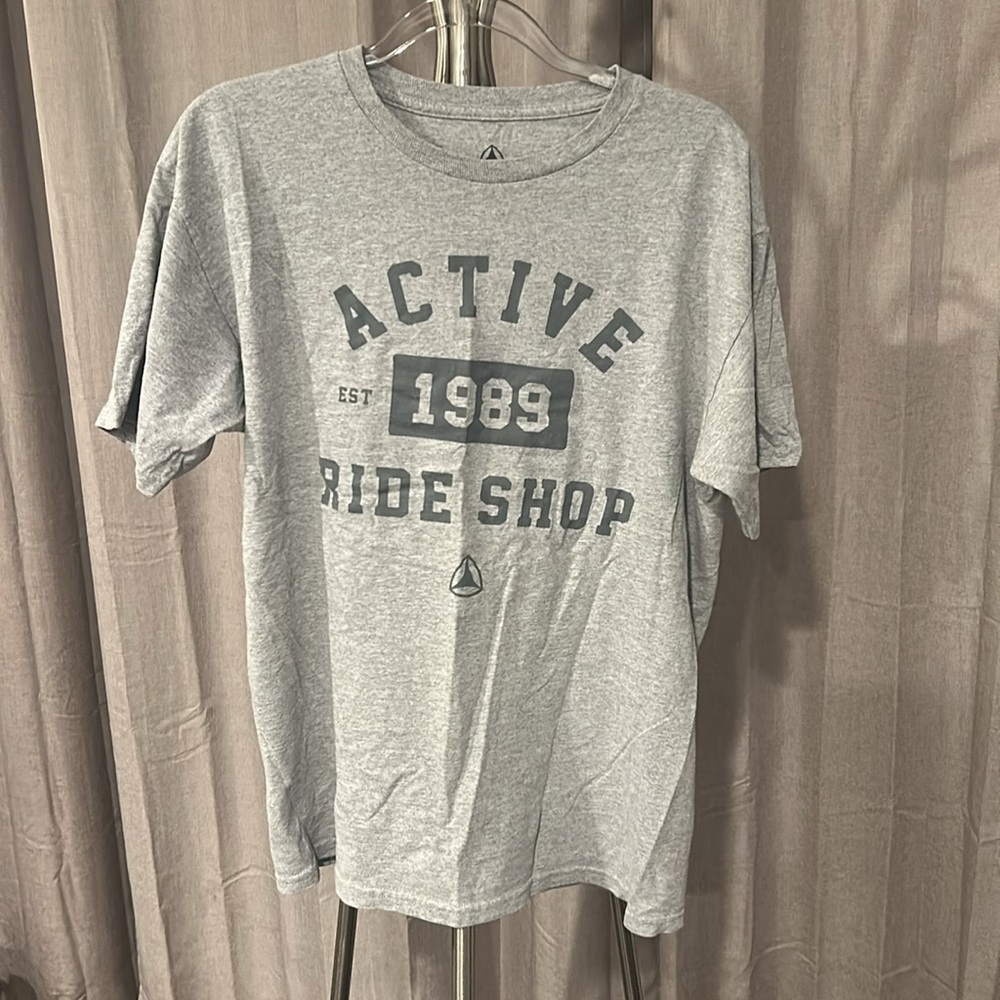 Active Ride Shop Gray Short Sleeve Tee - Picture 2 of 5